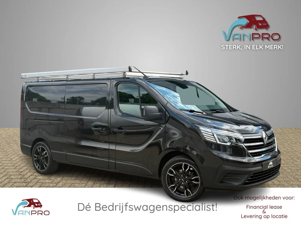 Renault Trafic (2022) — foto 1