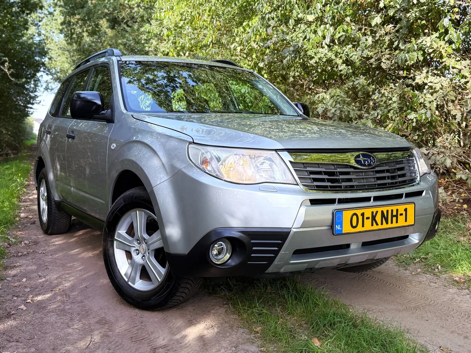 Subaru Forester (2010) — foto 1