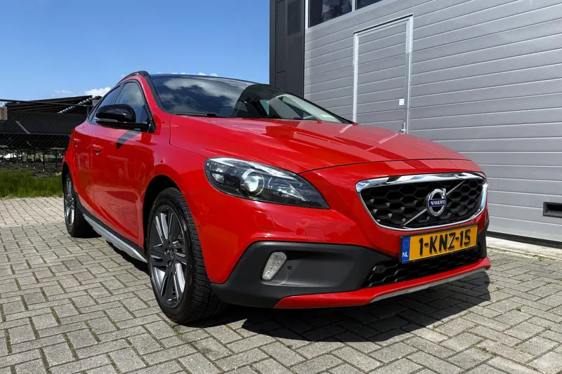 Volvo V40 Cross Country (2013)