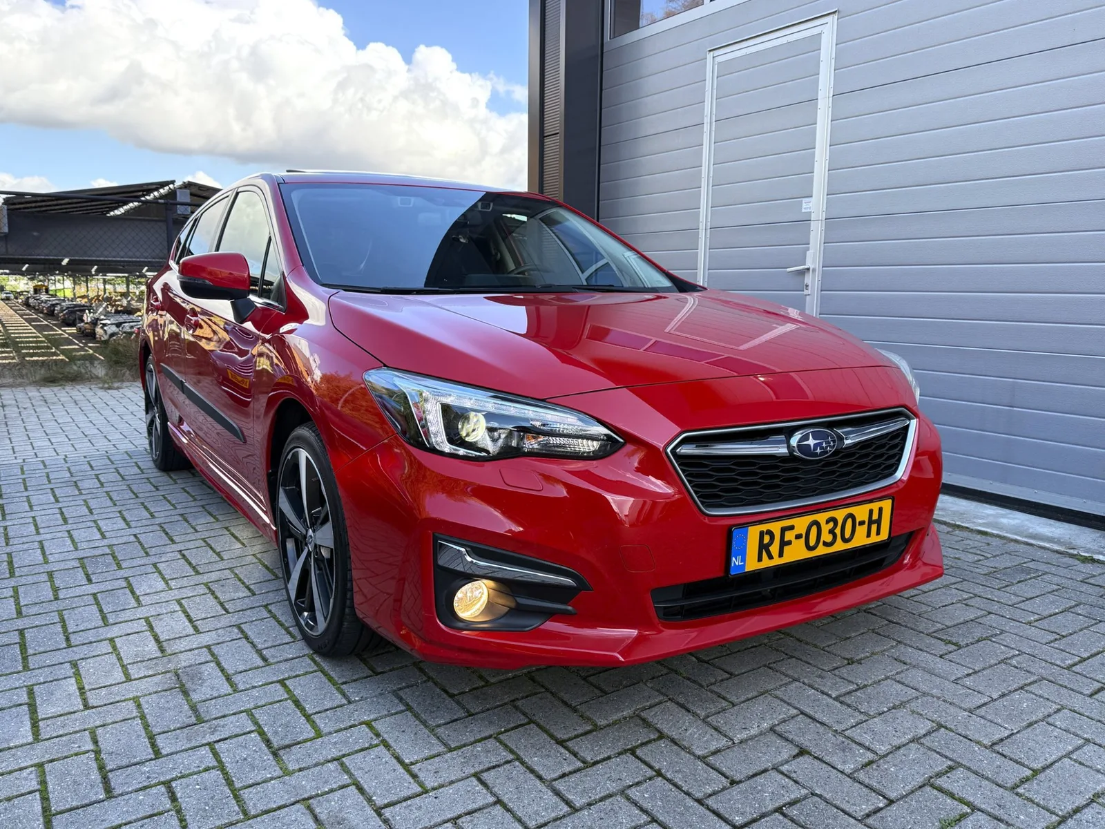 Subaru Impreza (2017) — foto 1