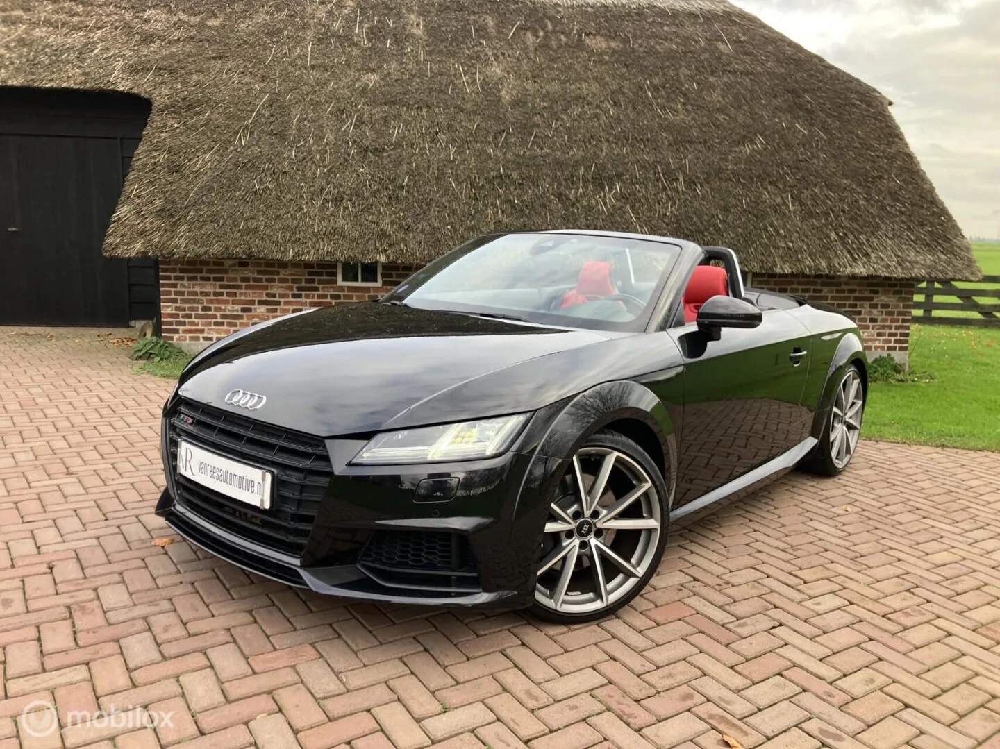 Audi TT (2017) — foto 1