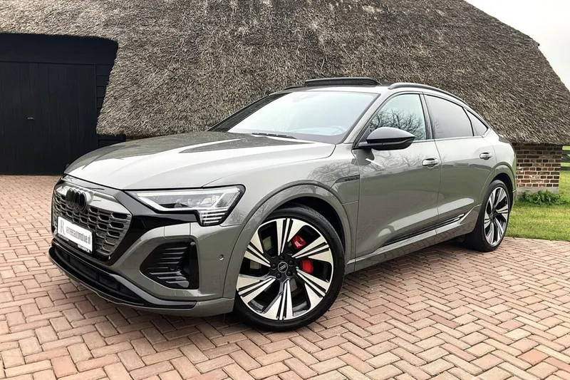 Audi Q8 (2023)