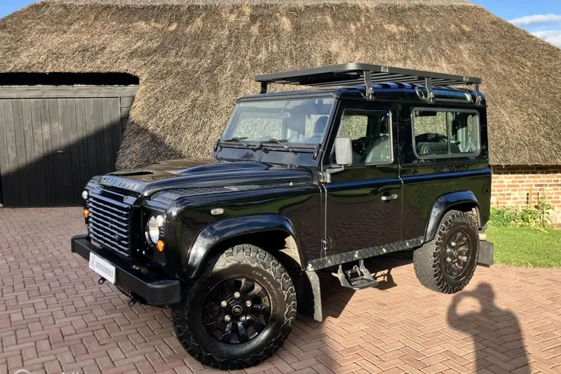 Land Rover Defender (2008)
