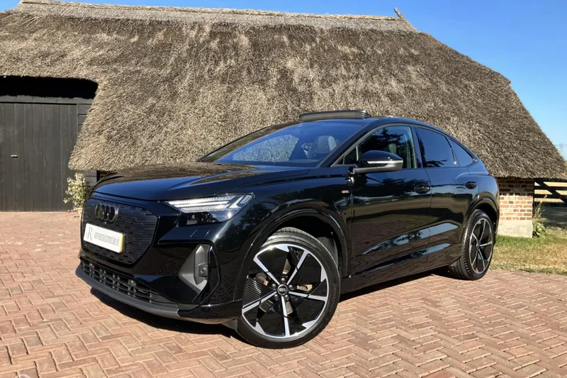 Audi Q4 (2023)