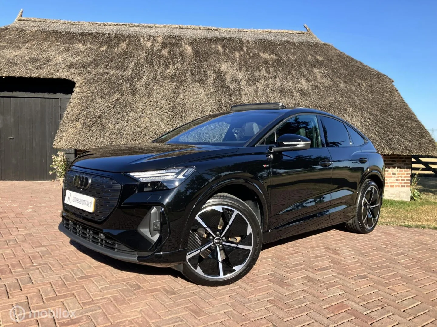 Audi Q4 (2023) — foto 1