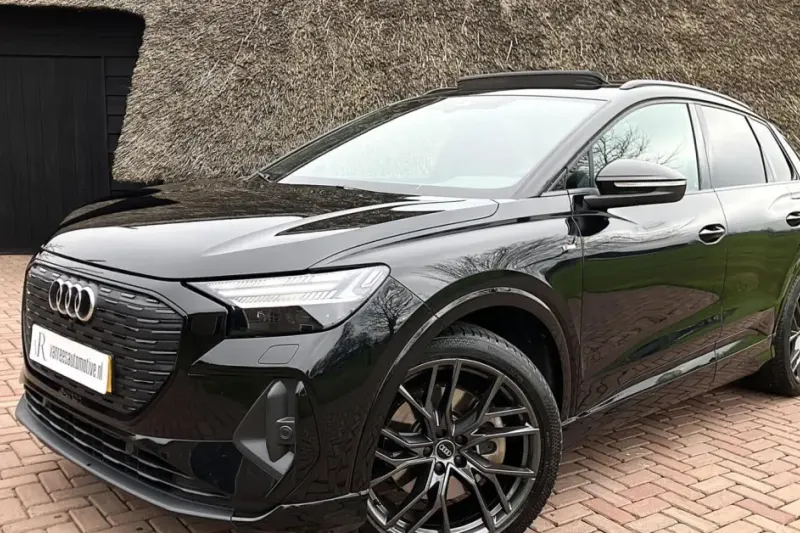 Audi Q4 e-tron (2021)