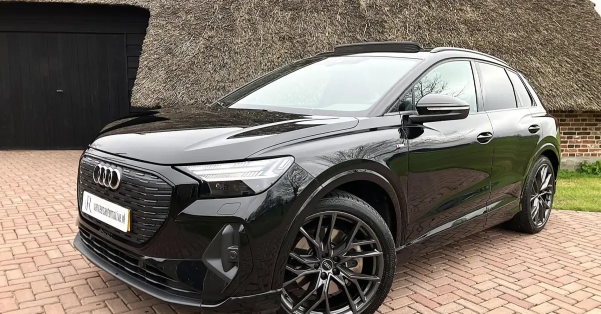 Audi Q4 e-tron (2021) — foto 1