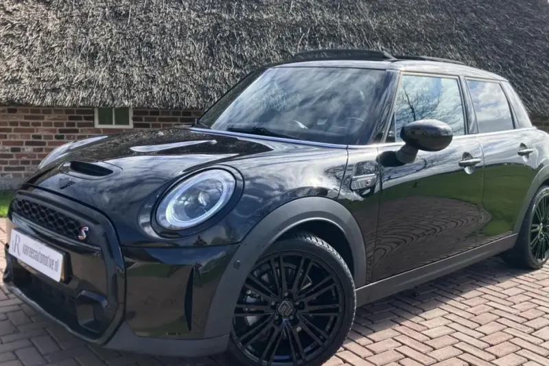 MINI Cooper S (2025)