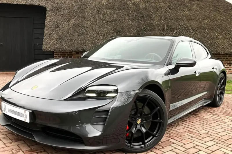Porsche Taycan (2026)