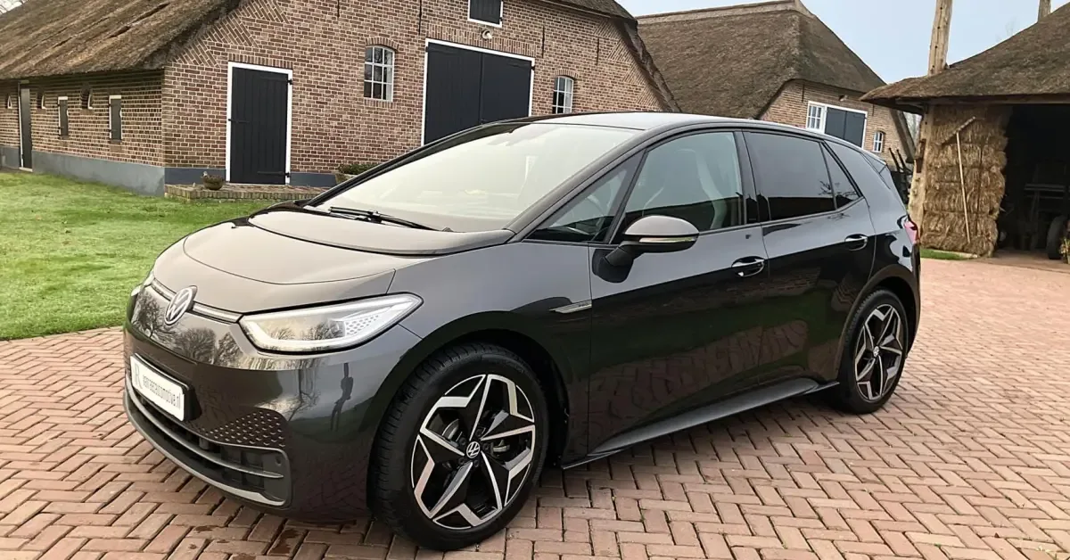 Volkswagen ID.3 (2022) — foto 1