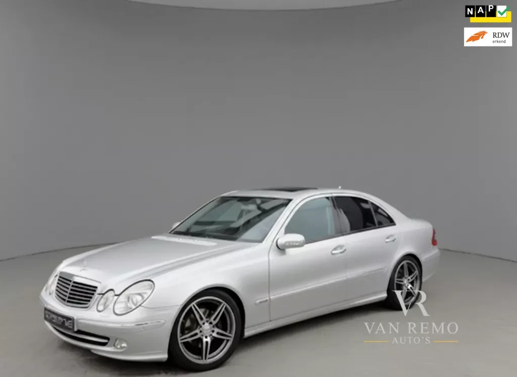 Mercedes-Benz E-Klasse (2002) — foto 1