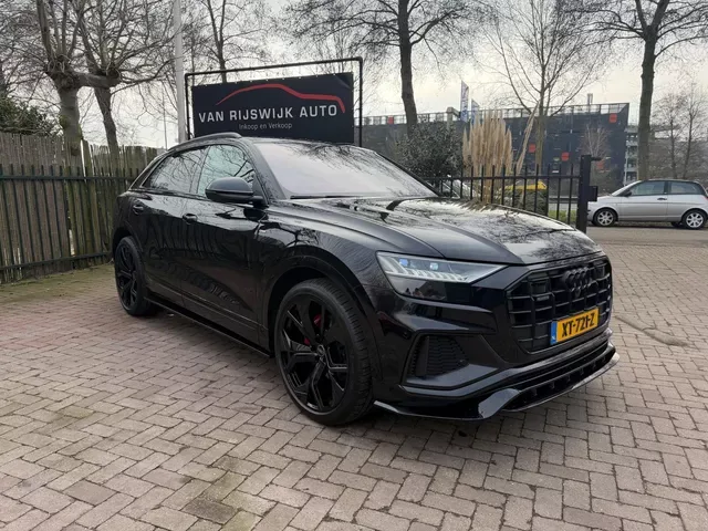 Audi Q8 (2019) — foto 1