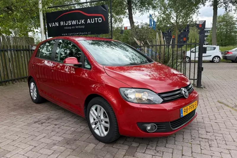 Volkswagen Golf (2011)