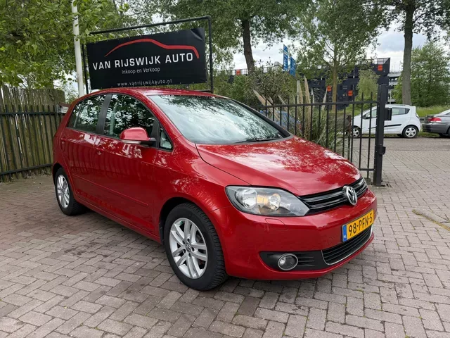 Volkswagen Golf Plus (2011) — foto 1