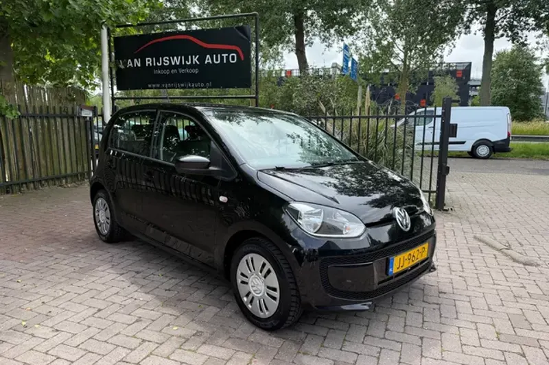 Volkswagen Up! (2016)