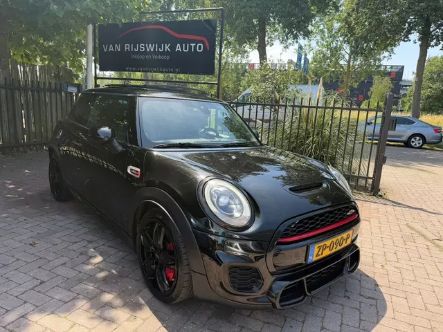 MINI John Cooper Works (2015) — foto 1