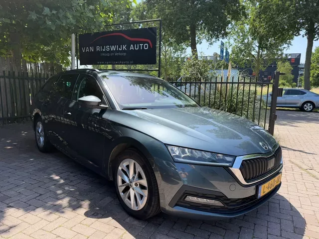 Škoda Octavia (2021) — foto 1