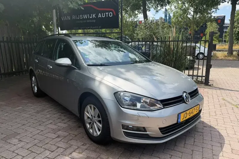 Volkswagen Golf (2015)