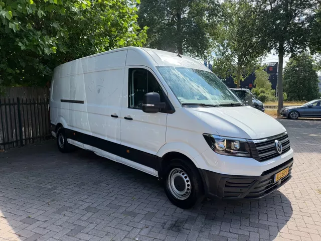 Volkswagen Crafter (2020) — foto 1