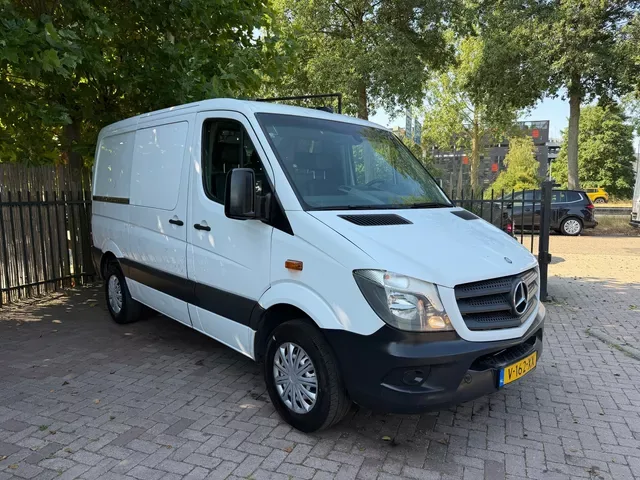 Mercedes-Benz Sprinter (2014) — foto 1
