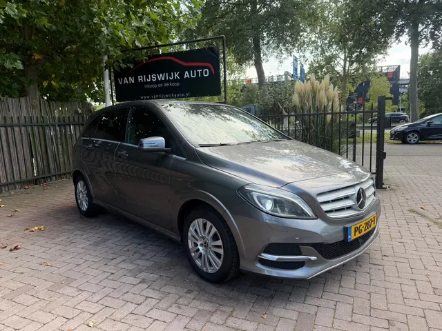 Mercedes-Benz B-Klasse (2017) — foto 1