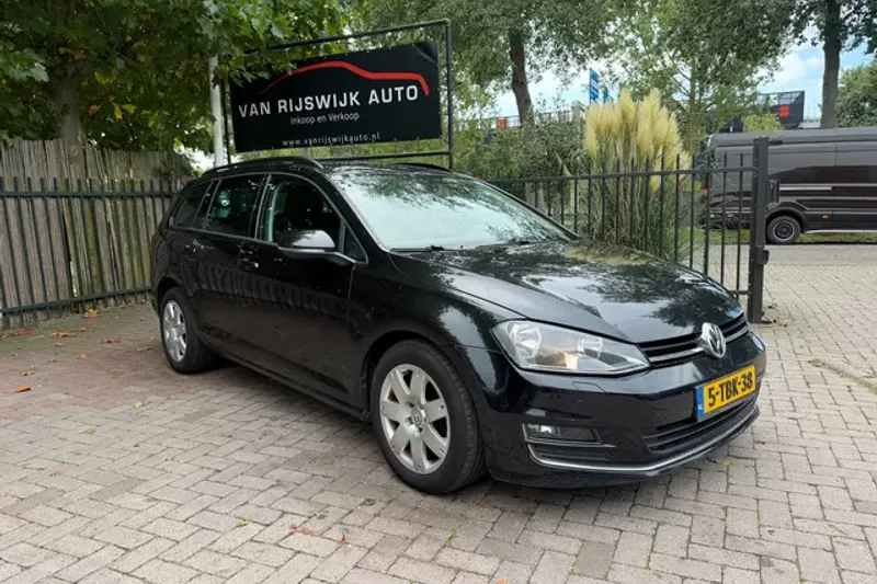 Volkswagen Golf (2014)