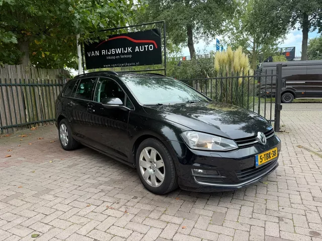 Volkswagen Golf (2014) — foto 1