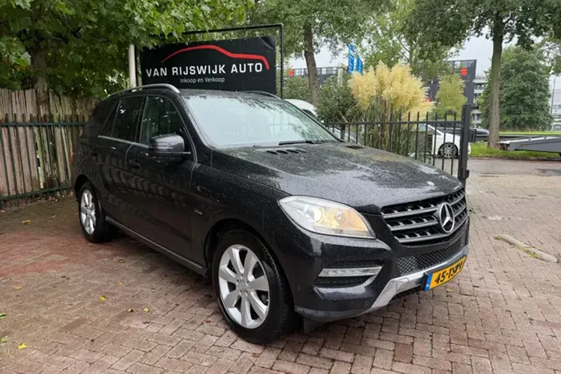 Mercedes-Benz ML-Klasse (2011)