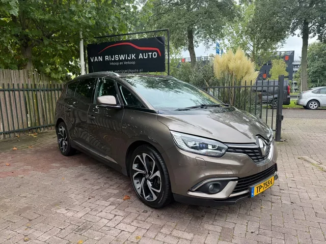 Renault Grand Scénic (2017) — foto 1