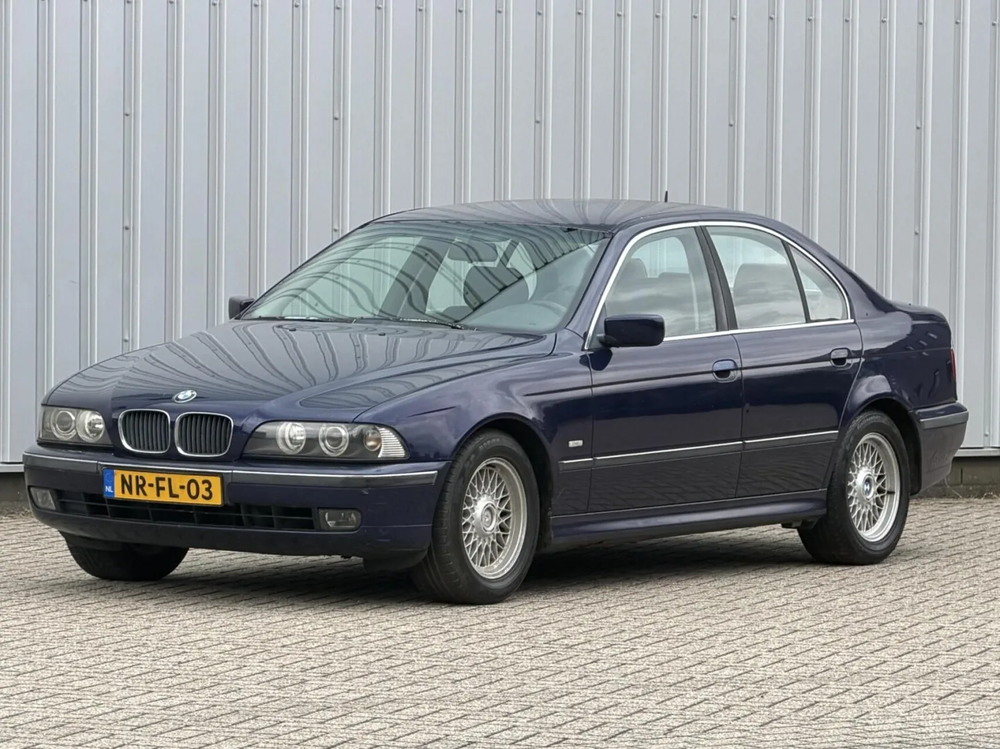 BMW 5-Serie (1996) — foto 1