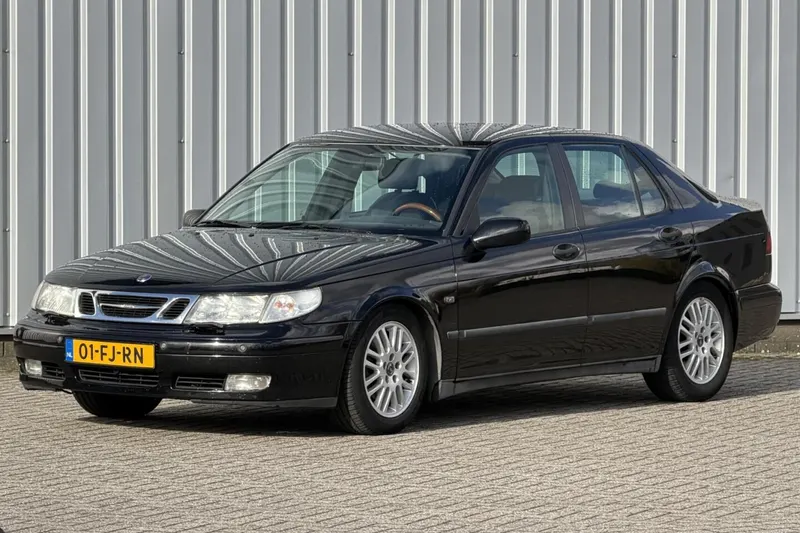 Saab 9-5 (2000)