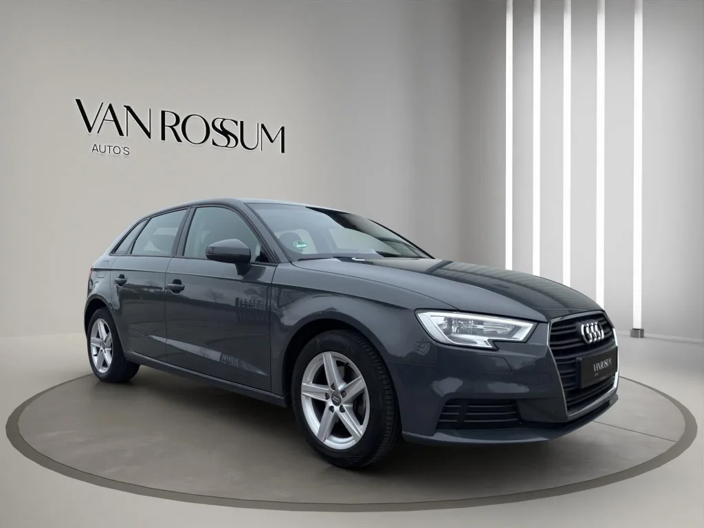 Audi A3 (2019) — foto 1