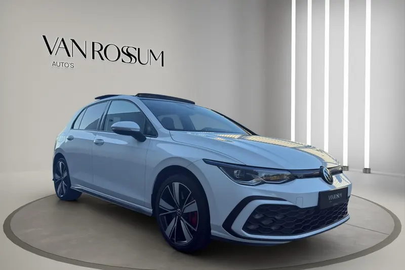 Volkswagen Golf (2021)