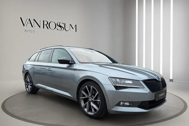 Škoda Superb (2018)