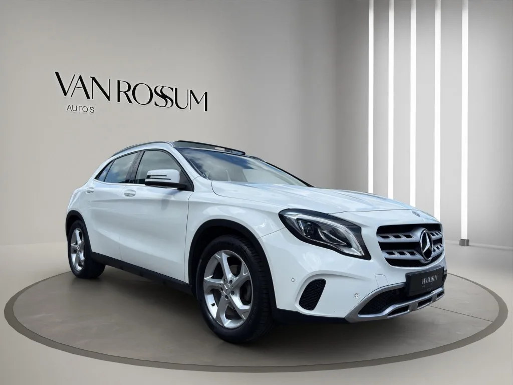 Mercedes-Benz GLA-Klasse (2019) — foto 1
