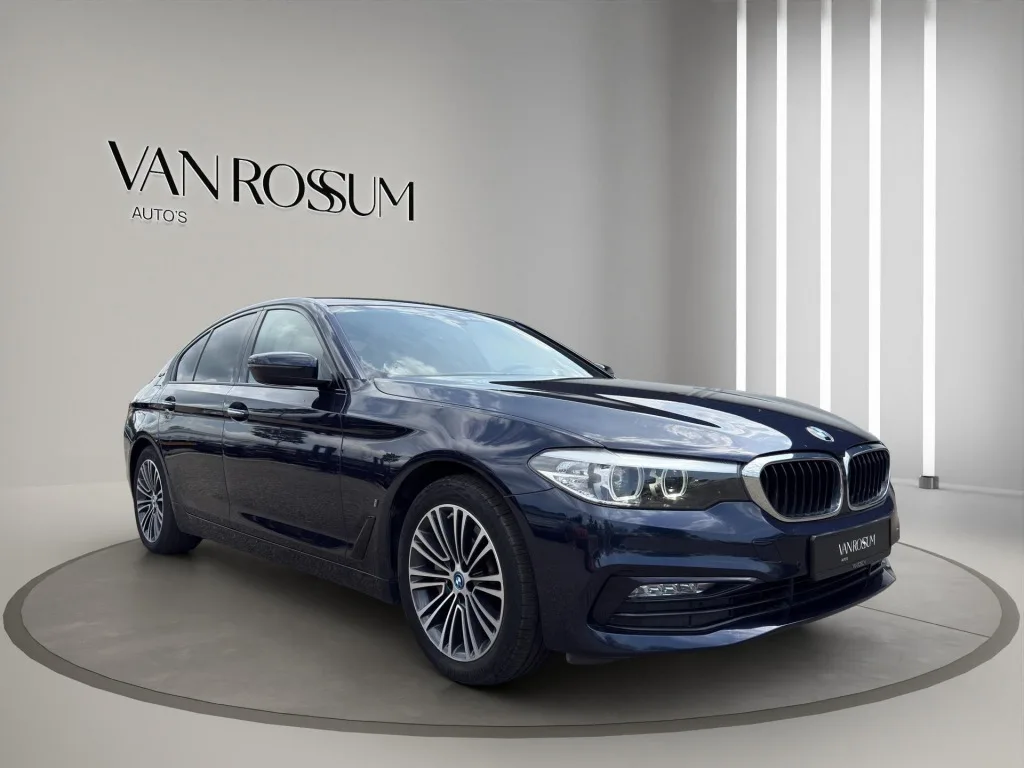 BMW 5-Serie (2017) — foto 1