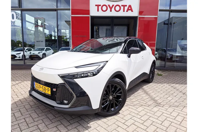 Toyota C-HR (2024)