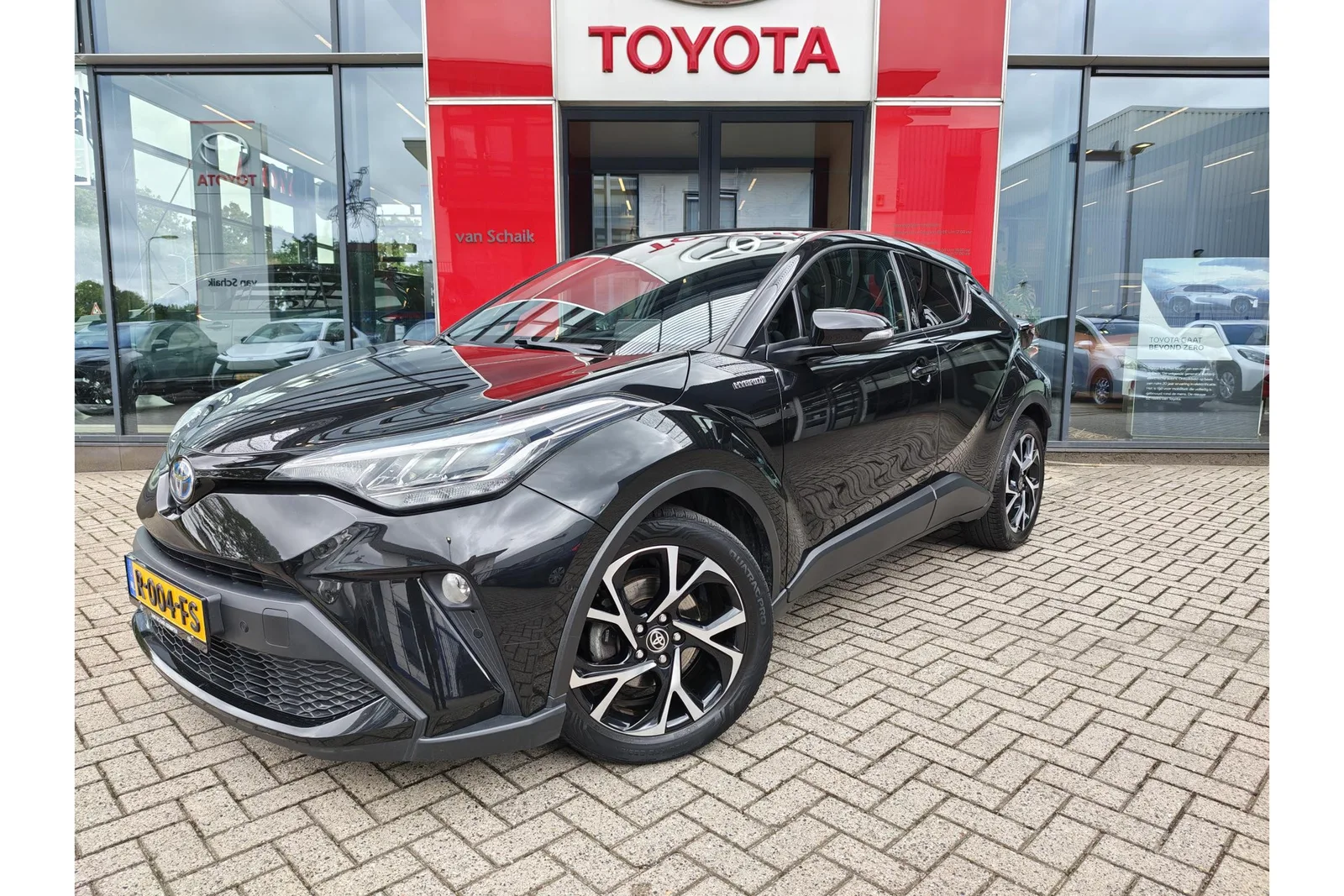 Toyota C-HR (2021) — foto 1