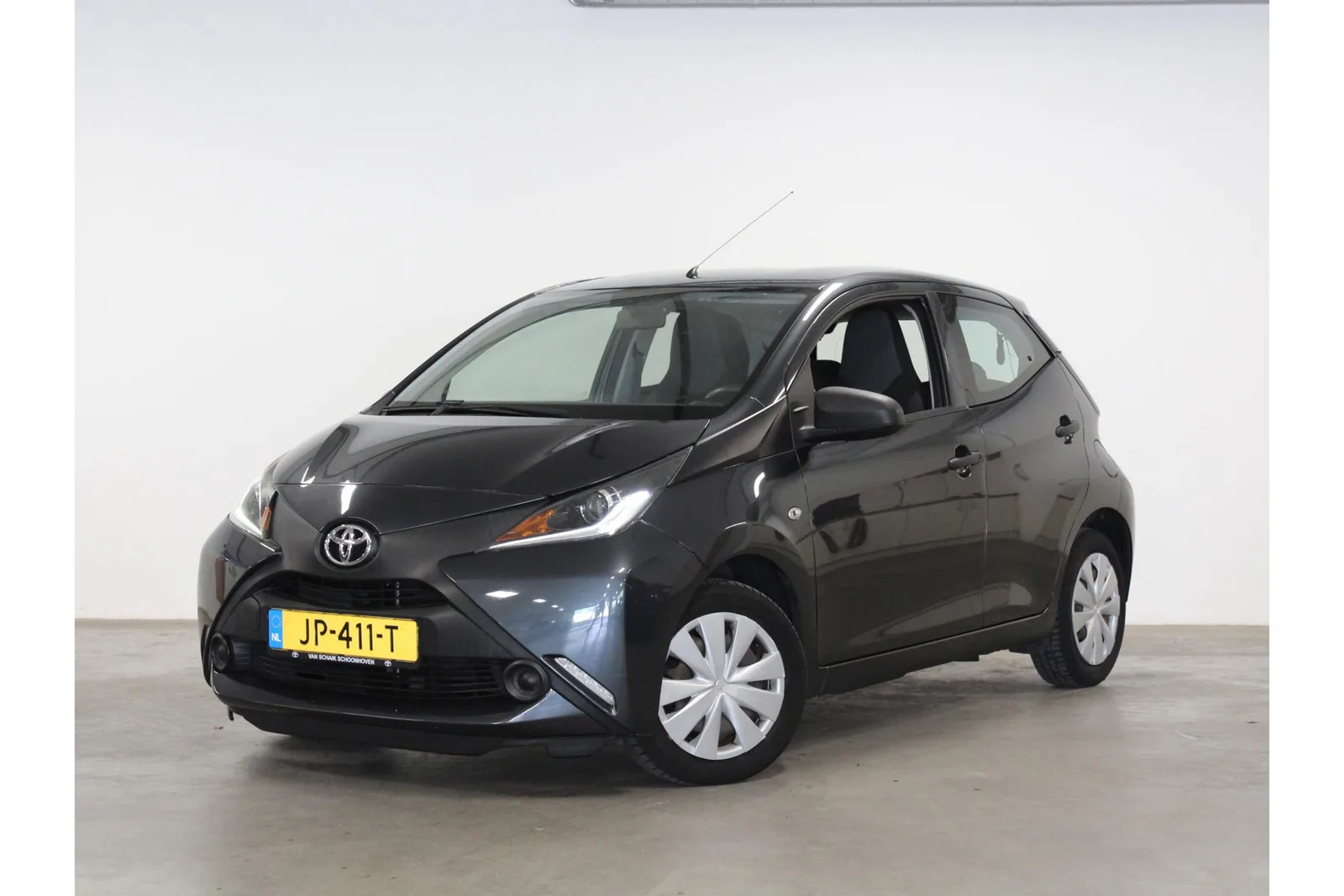 Toyota Aygo (2016) — foto 1
