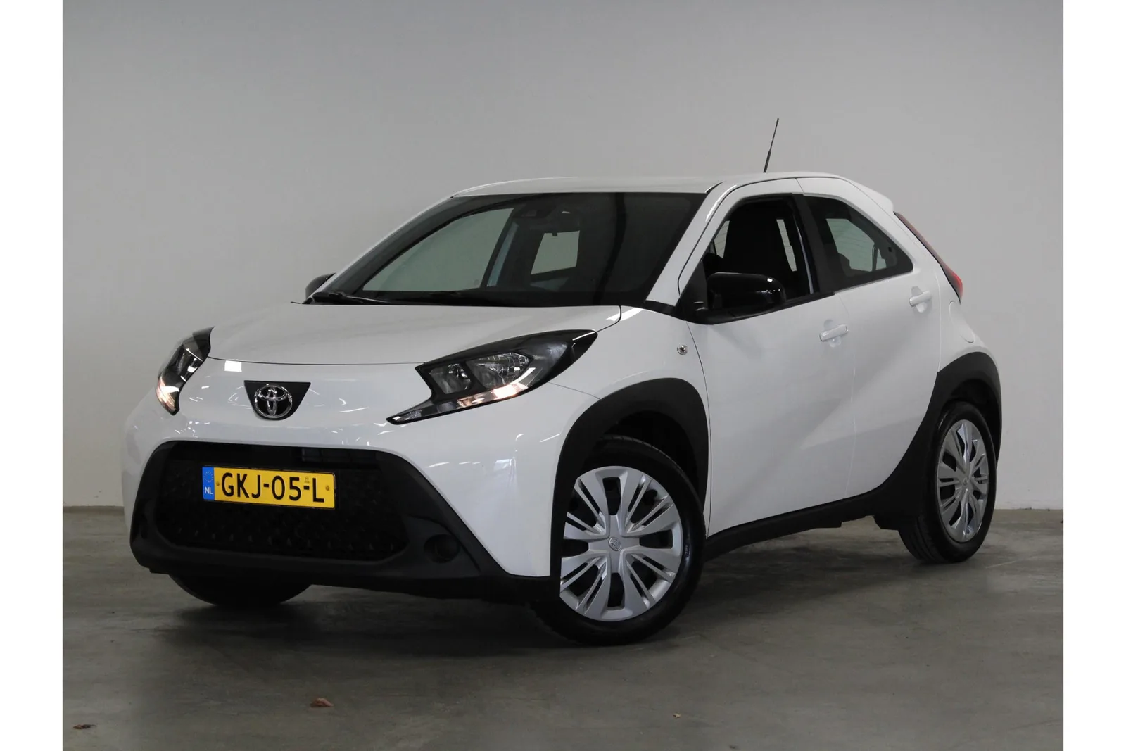 Toyota Aygo X (2024) — foto 1