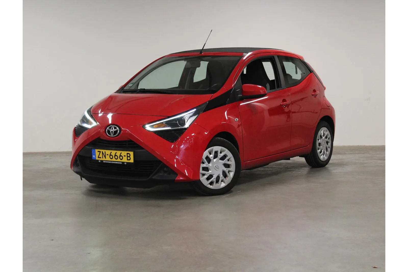 Toyota Aygo (2019) — foto 1
