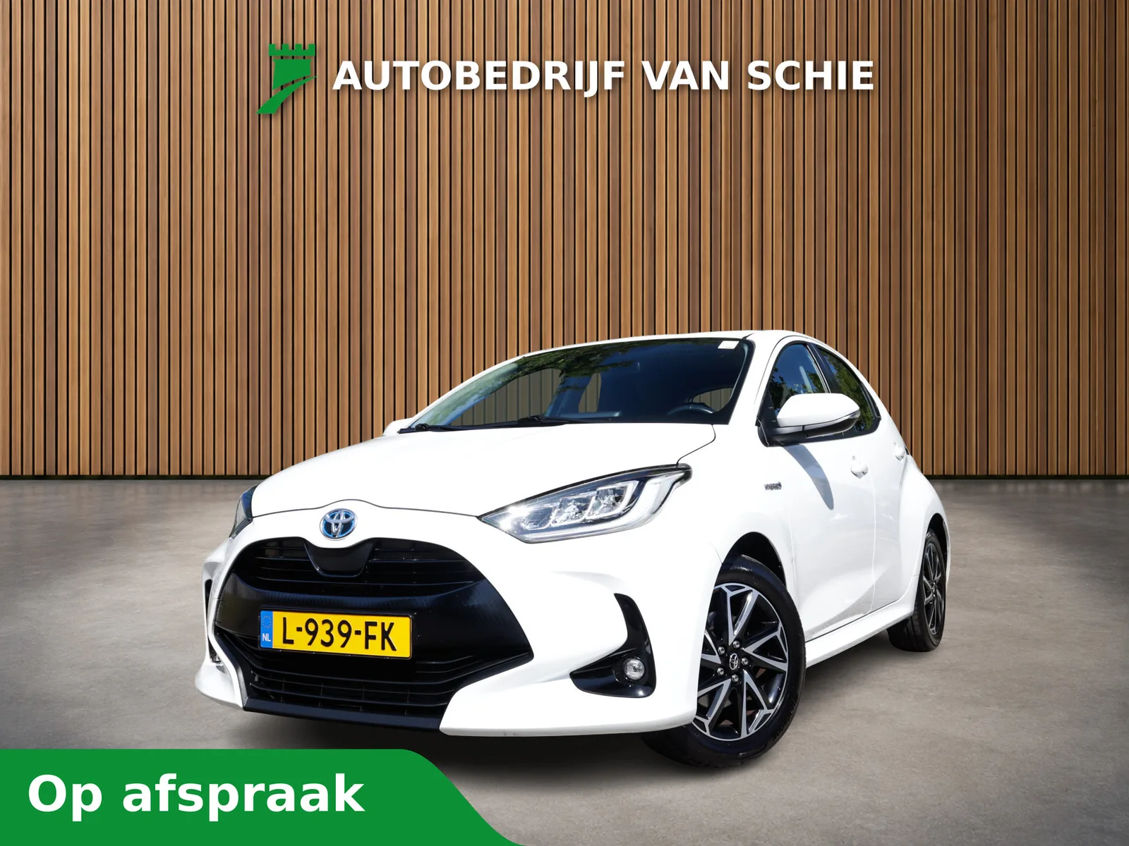 Toyota Yaris (2021) — foto 1