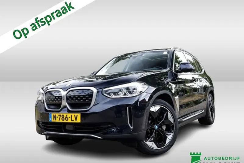BMW iX3 (2021)