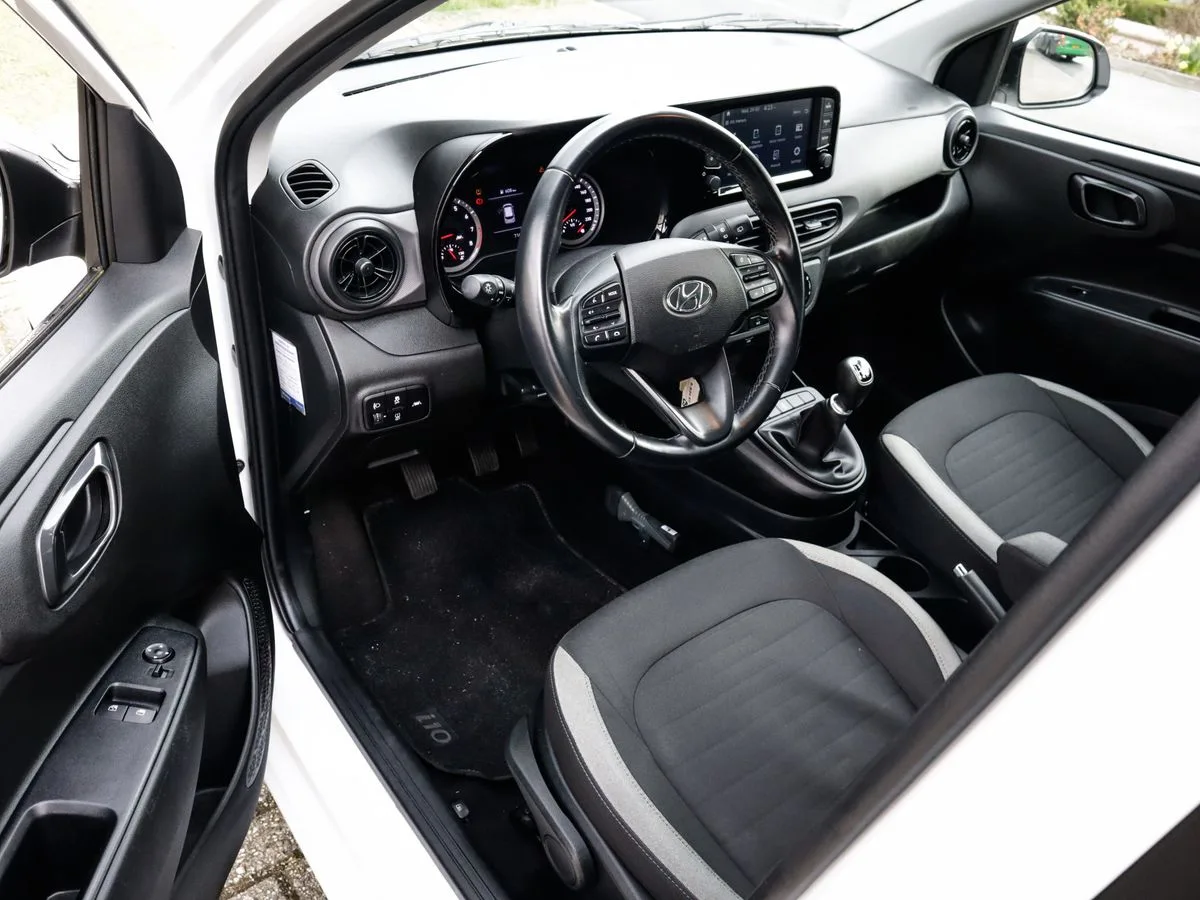 Hyundai i10 (2023) — foto 1