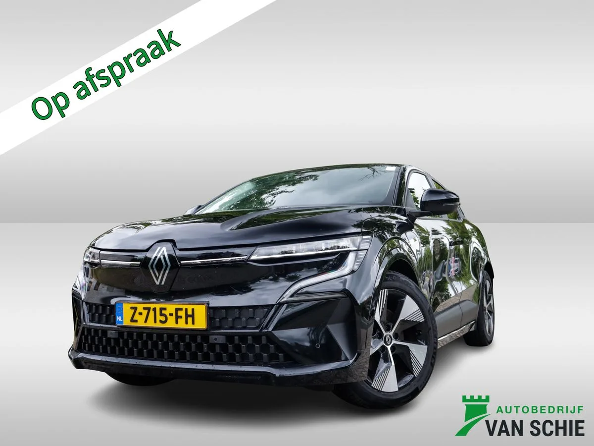 Renault Mégane E-Tech (2024) — foto 1