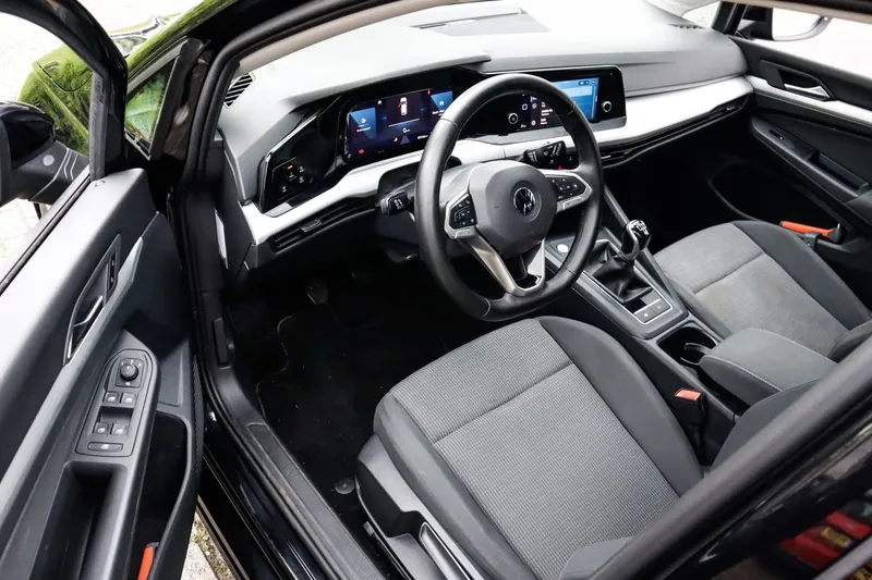 Volkswagen Golf (2021)