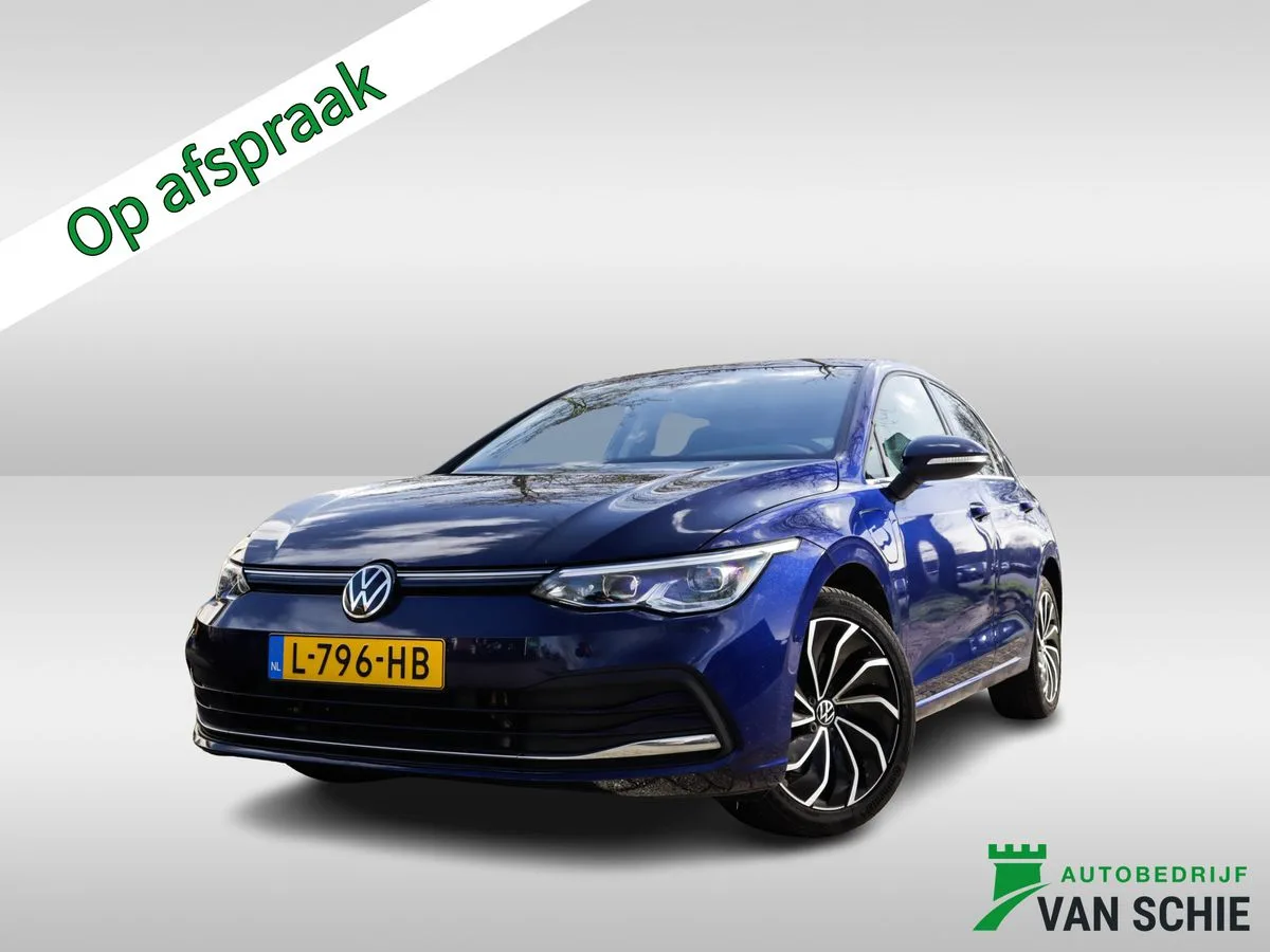 Volkswagen Golf (2021) — foto 1
