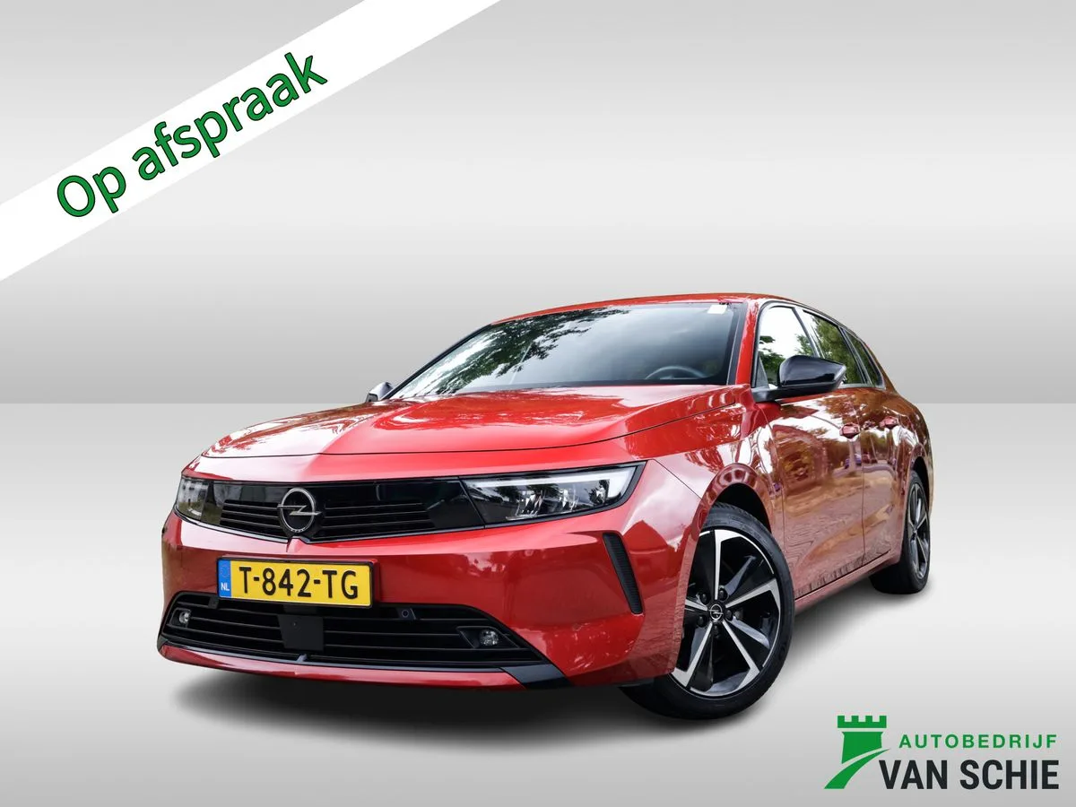 Opel Astra (2023) — foto 1