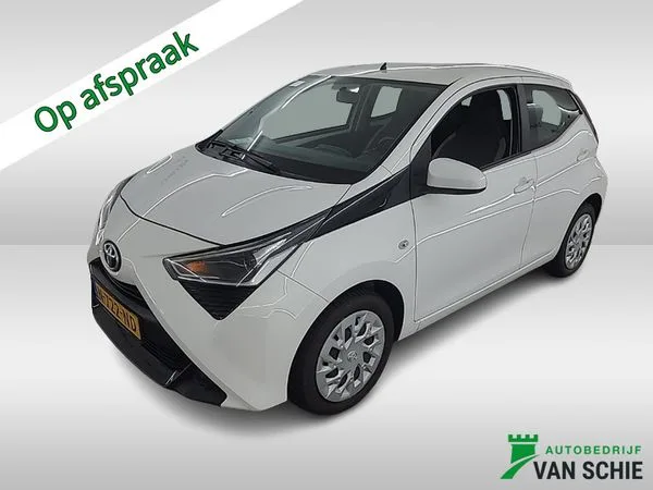 Toyota Aygo (2022) — foto 1