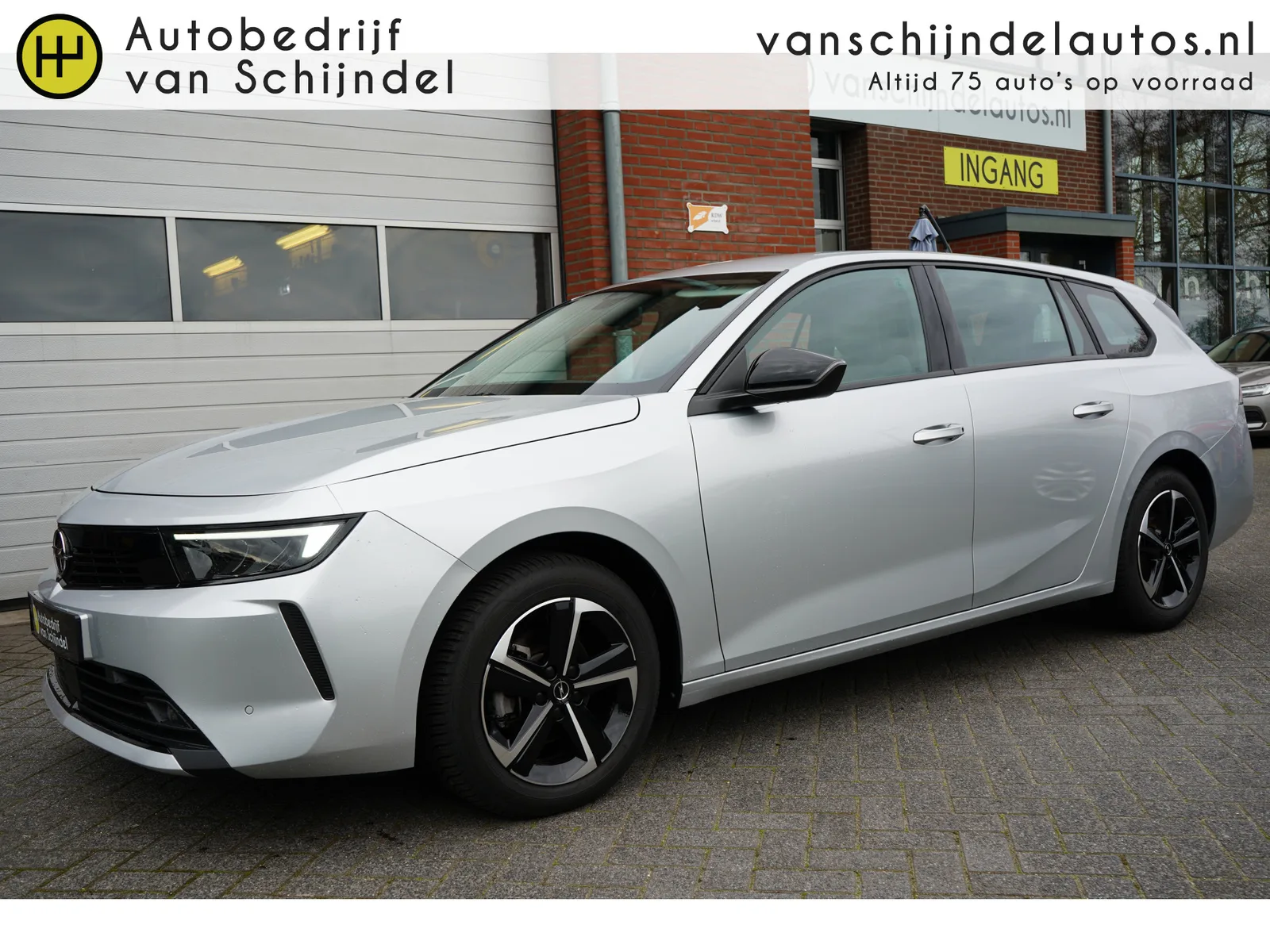 Opel Astra (2024) — foto 1